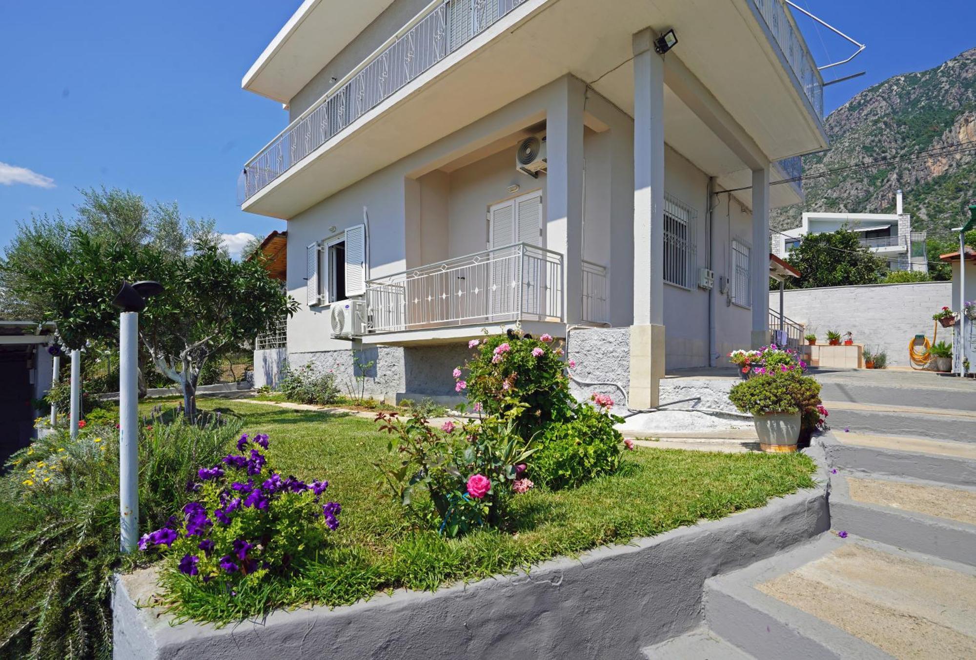 Kalimera Suite Kalamata Exteriör bild